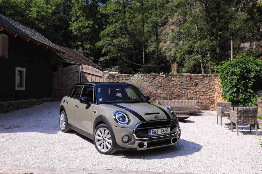 Mini Cooper S 5-Door (F56) 2018 года  (WW) (фото 21 из 86)